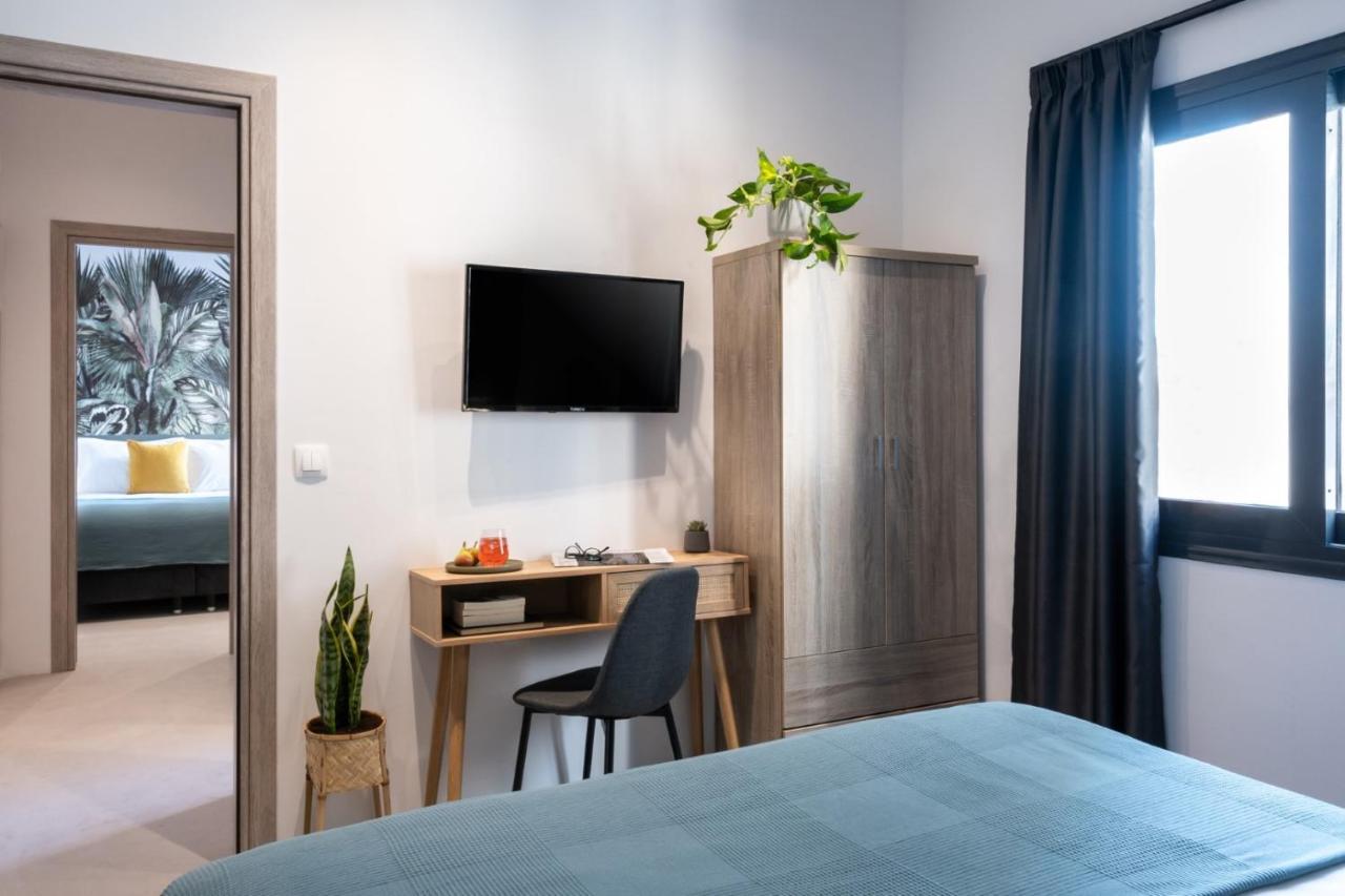 Pame Wild Otel Atina Dış mekan fotoğraf